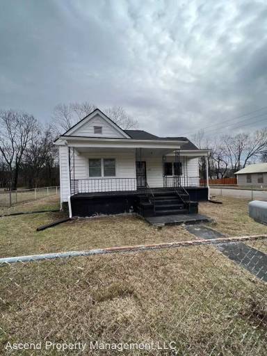 Main picture of 1200 N Orchard Knob Ave