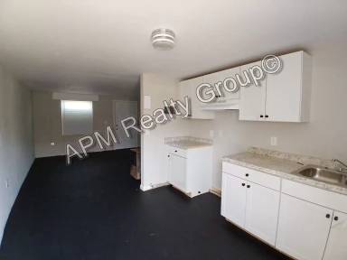 Main picture of 2801 Howell Ct