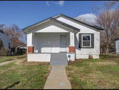Main picture of 2727 W Reconciliation Way