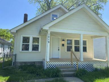 Main picture of 1219 Manchester Ave