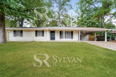 Main picture of 1130 Marble St