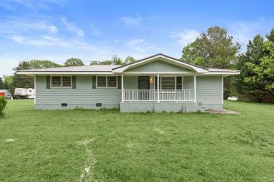 Main picture of 351 Hitchcock Rd