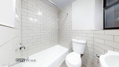 Main picture of 1867 2nd Ave