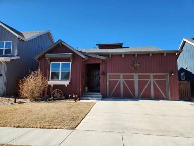 Main picture of 321 Lemonade Dr