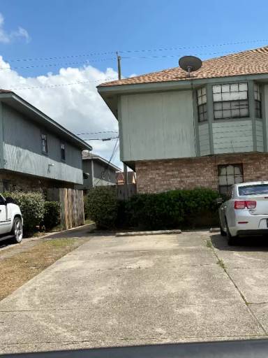 Main picture of 1628 Alexander Ct