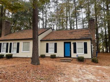 Main picture of 3317 Christopher Dr NW
