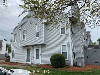 Main picture of 5602 Tourmaline Ct