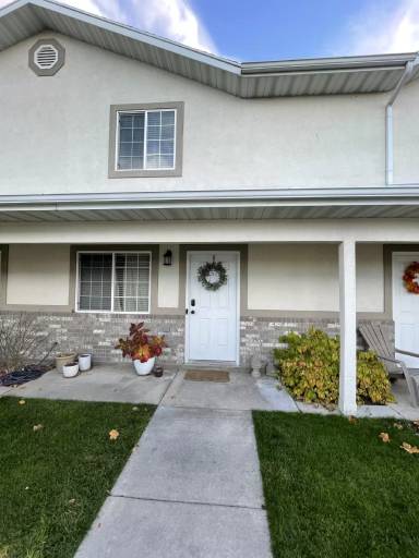 Main picture of 1577 Talon Dr