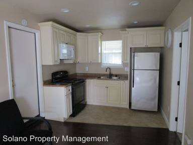 Main picture of 706 Calico Trl