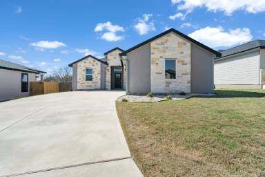 Main picture of 9915 Loma Alta Cir