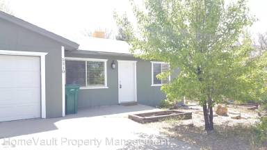 Main picture of 5210 Hickory Ave