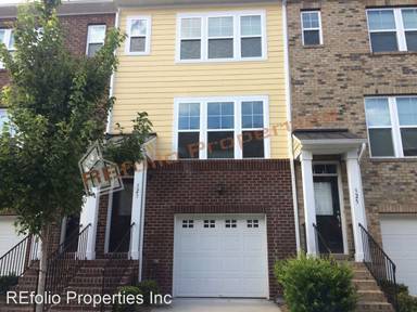 Main picture of 323 Dove Cottage Ln