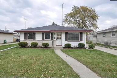 Main picture of 4149 Lasalle St