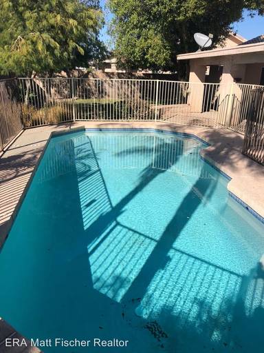 Main picture of 2684 S 39th Dr