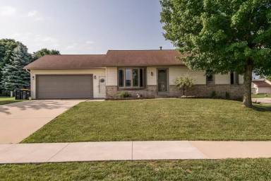 Main picture of 1718 36th St SW