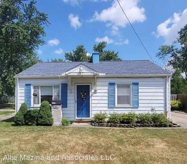 Main picture of 37 Broadmore Ave