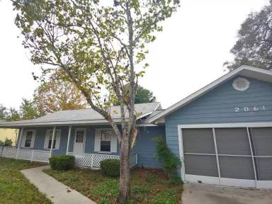 Main picture of 2861 NW 3rd Ter