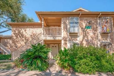 Main picture of Woodvine Park Condominiums