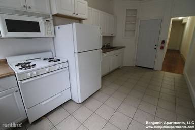 Main picture of 67 Brighton Ave