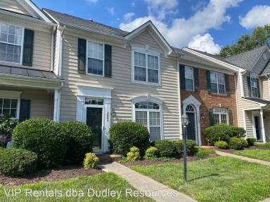 Main picture of 4604 Willow Leaf Pl