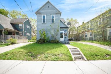 Main picture of 500 Worden St SE