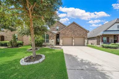 Main picture of 752 Mayhill Ridge Ln