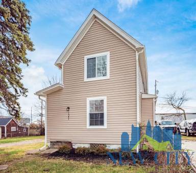 Main picture of 1547 Safford Ave