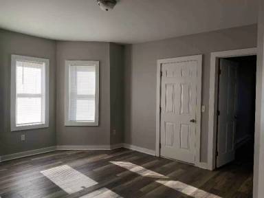 Main picture of 20 Water St
