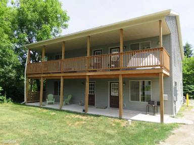 Main picture of Heritage Park Town Homes