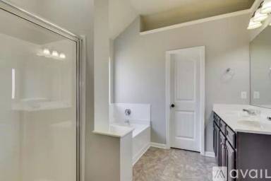 Main picture of 170 Kemper Downs Dr