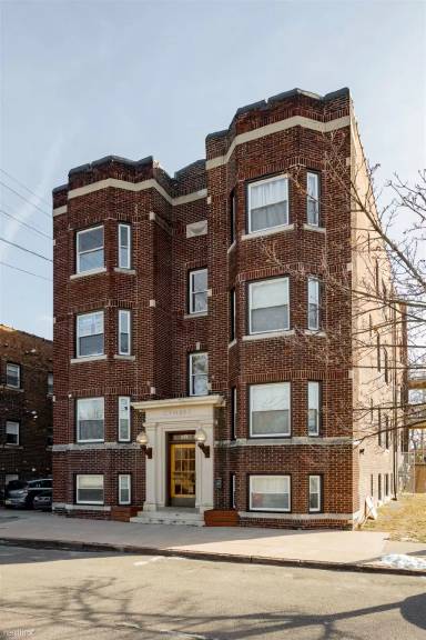 Main picture of The Cymbre