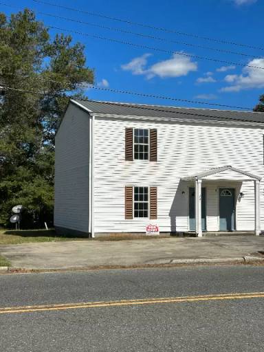 Main picture of 367 Jefferson St E