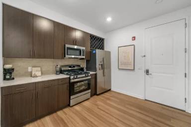 Main picture of 4000 Schindler Ct