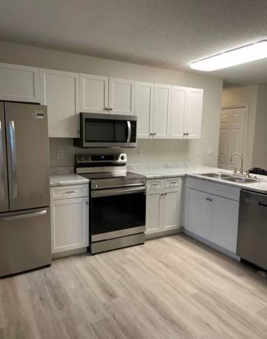 Main picture of 148 Churchill Ln