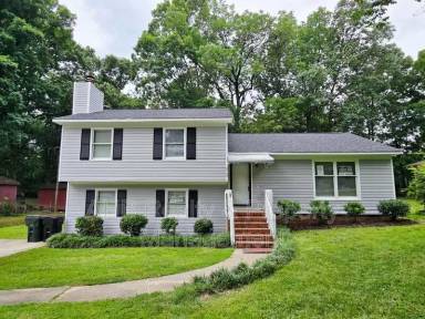 Main picture of 2723 Catherine Dr