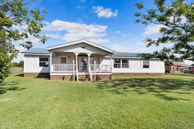 Main picture of 782 Antioch Rd