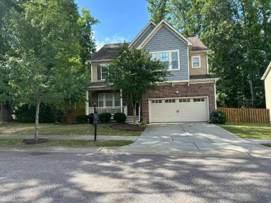 Main picture of 1104 Broadcreek Dr