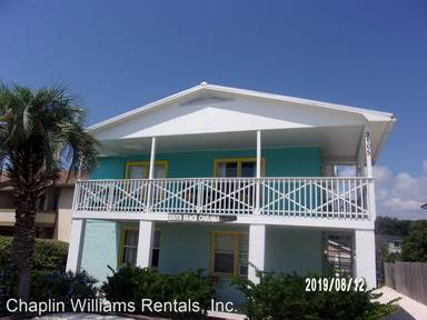 Main picture of 3105 S Fletcher Ave