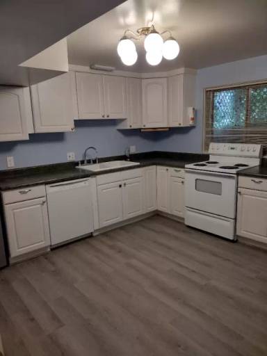 Main picture of 163 E 1100 N