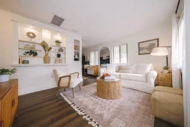Main picture of 4446 Flatbush Ave