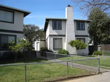 Main picture of 1649 Merrill Dr