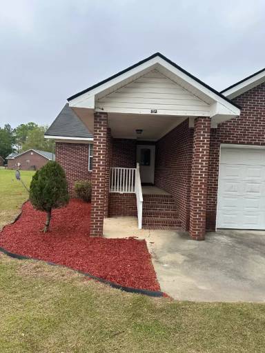 Main picture of 512 American Ln
