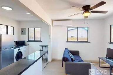 Main picture of 505 Marble Ave NW