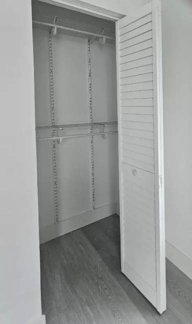 Main picture of 3358 NW 51st St