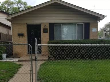 Main picture of 8908 S May St