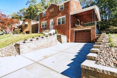 Main picture of 2249 Pauline Ave