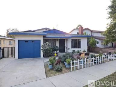 Main picture of 2641 W Via Corona