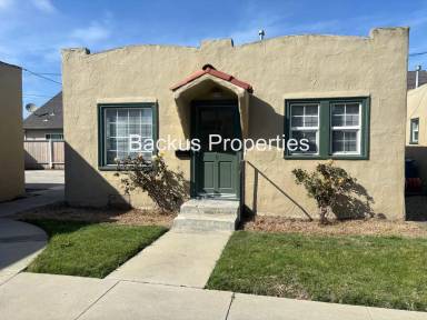 Main picture of 48 Villa St