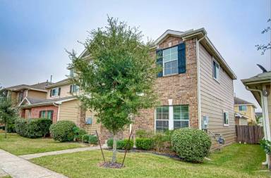 Main picture of 1735 Nichole Woods Dr