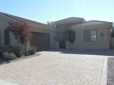 Main picture of 101 W Coconino Pl